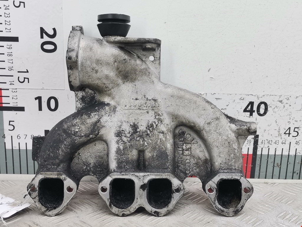 Коллектор впускной VOLKSWAGEN Passat B6 2005-2011