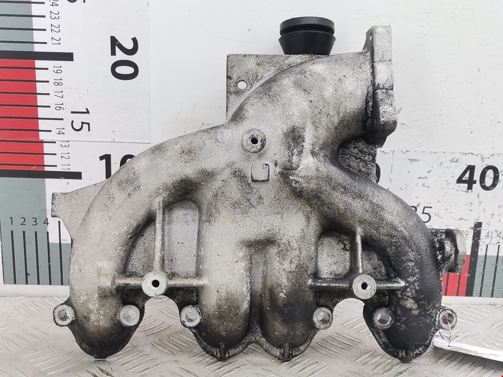 Коллектор впускной VOLKSWAGEN Passat B6 2005-2011