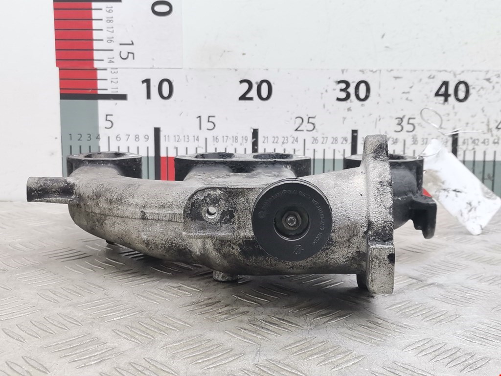 Коллектор впускной VOLKSWAGEN Passat B6 2005-2011