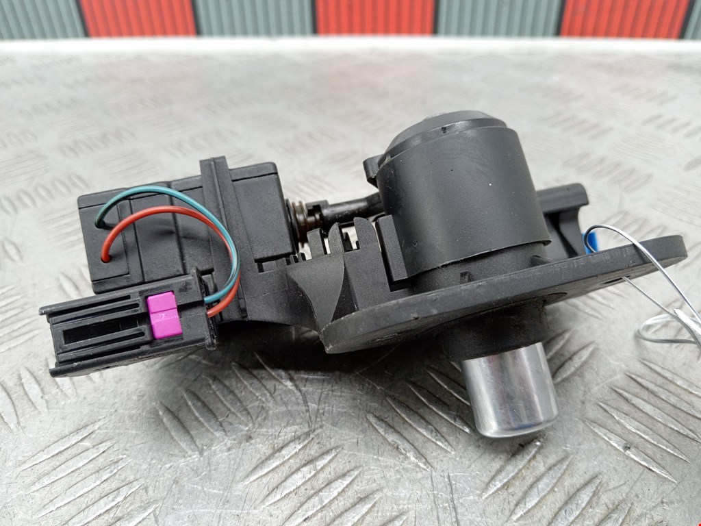 Ручка двери багажника наружная OPEL Meriva A 2003-2010