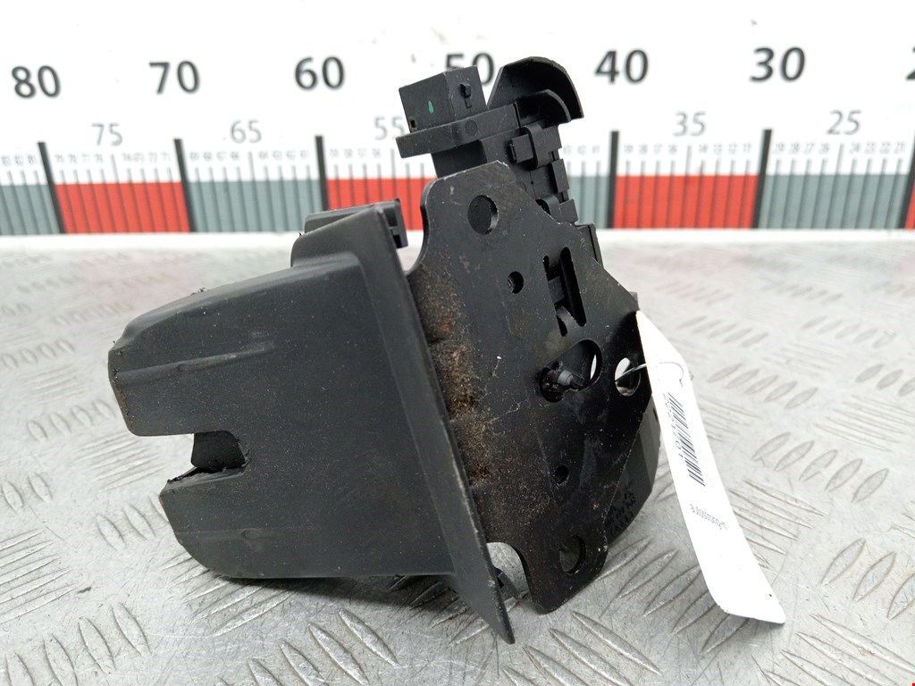 Замок багажника (крышки двери) AUDI A6 C6 2004-2010