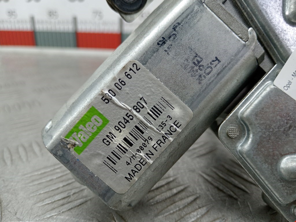 Моторчик стеклоочистителя задний OPEL Omega B 1994-2004