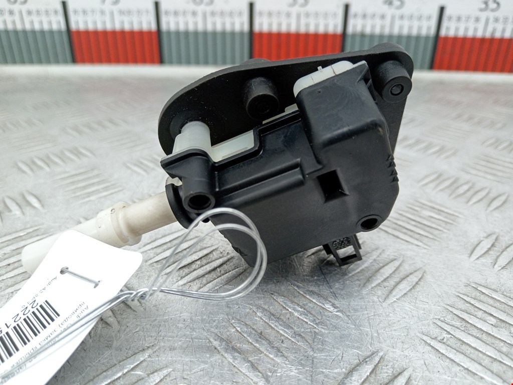 Активатор замка багажника AUDI A3 8P 2003-2013