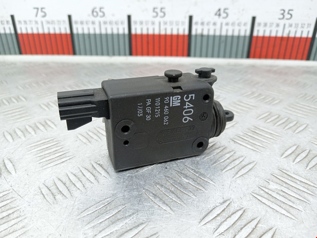 Активатор замка багажника OPEL Omega B 1994-2004