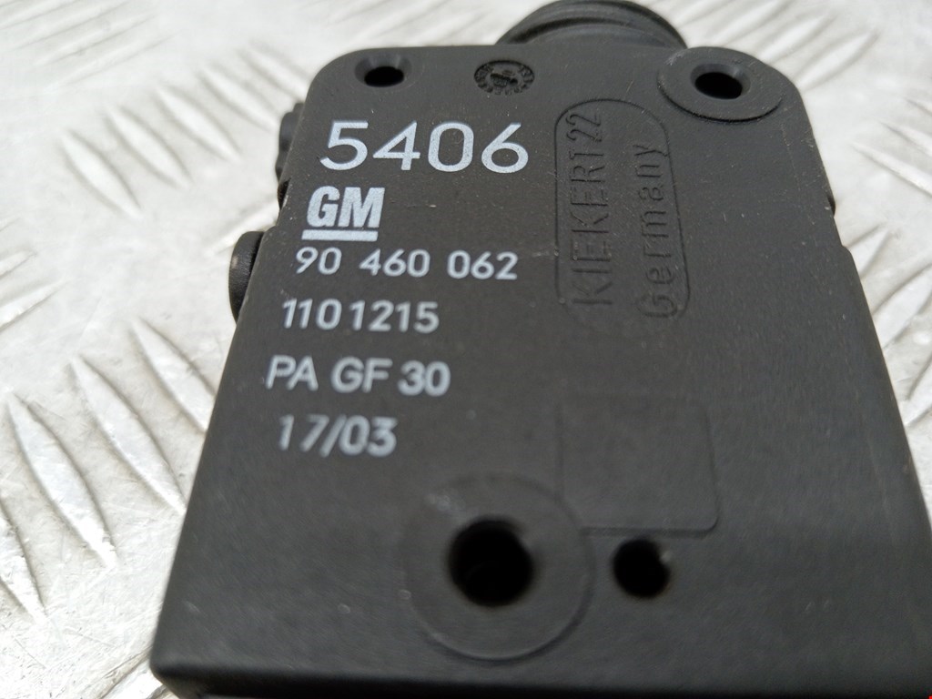 Активатор замка багажника OPEL Omega B 1994-2004