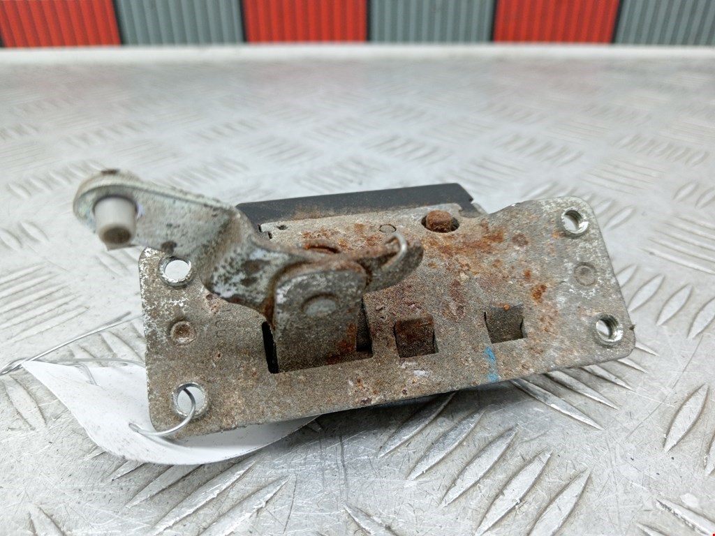 Замок багажника (крышки двери) OPEL Omega B 1994-2004