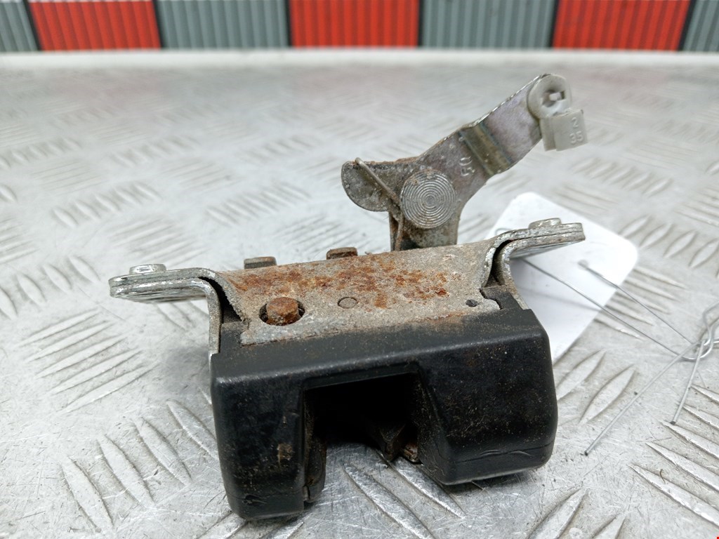 Замок багажника (крышки двери) OPEL Omega B 1994-2004