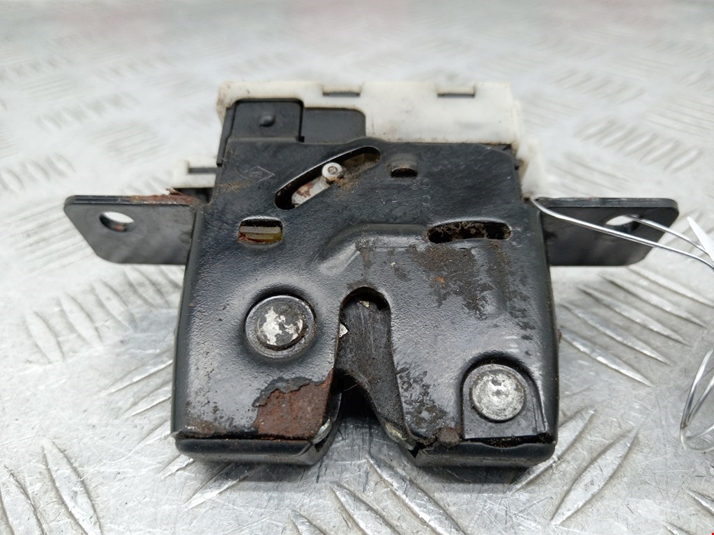 Замок багажника (крышки двери) RENAULT Scenic II 2003-2010
