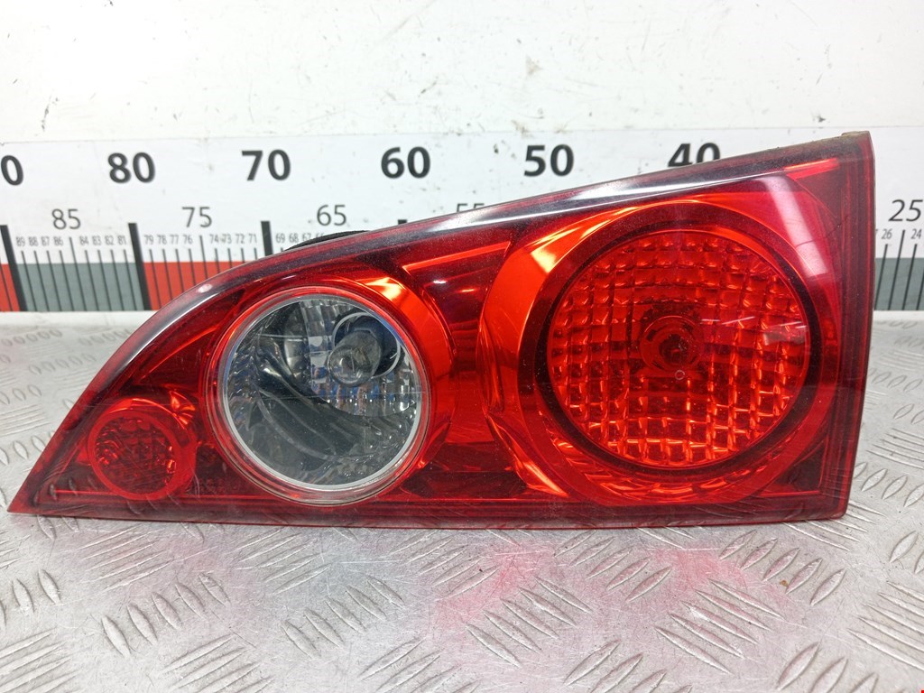 Фонарь задний внутренний правый HONDA Accord VII 2002-2007