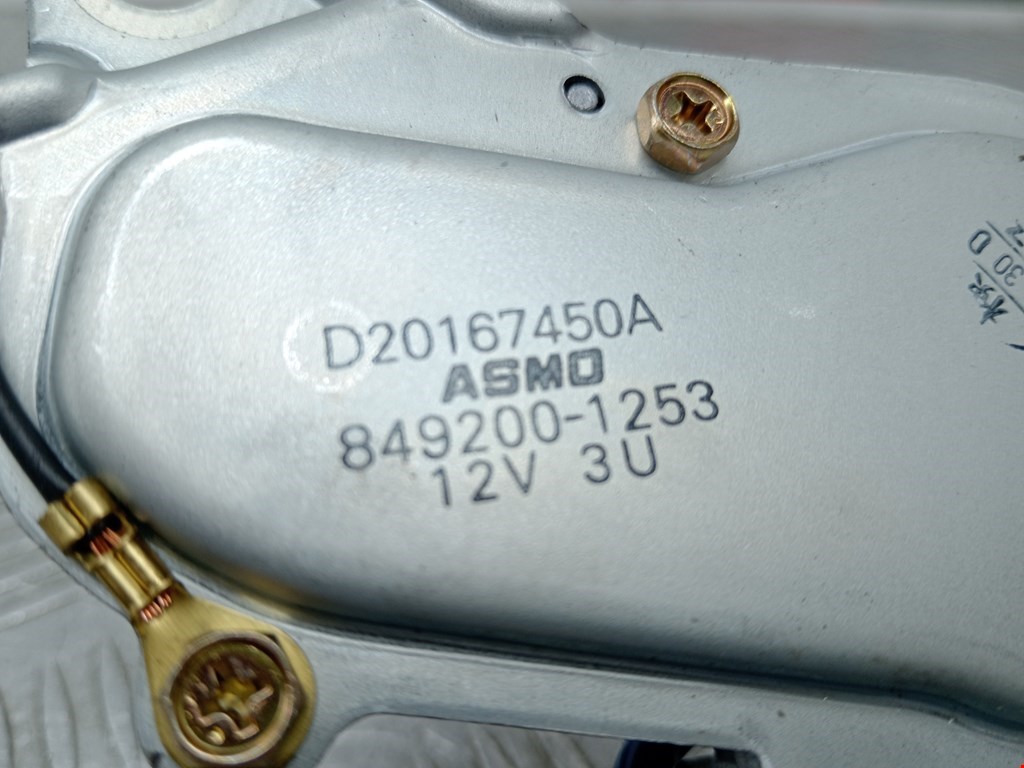 Моторчик стеклоочистителя задний MAZDA Demio DW 1996-2002
