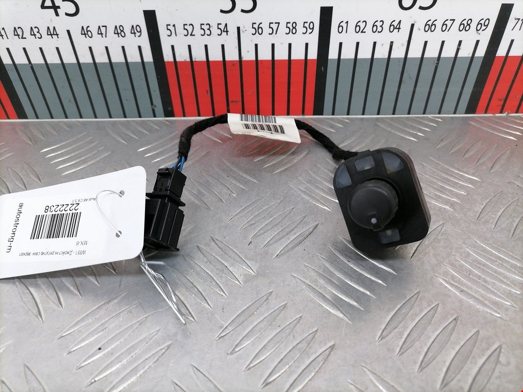 Блок управления зеркалами AUDI A6 C6 2004-2010