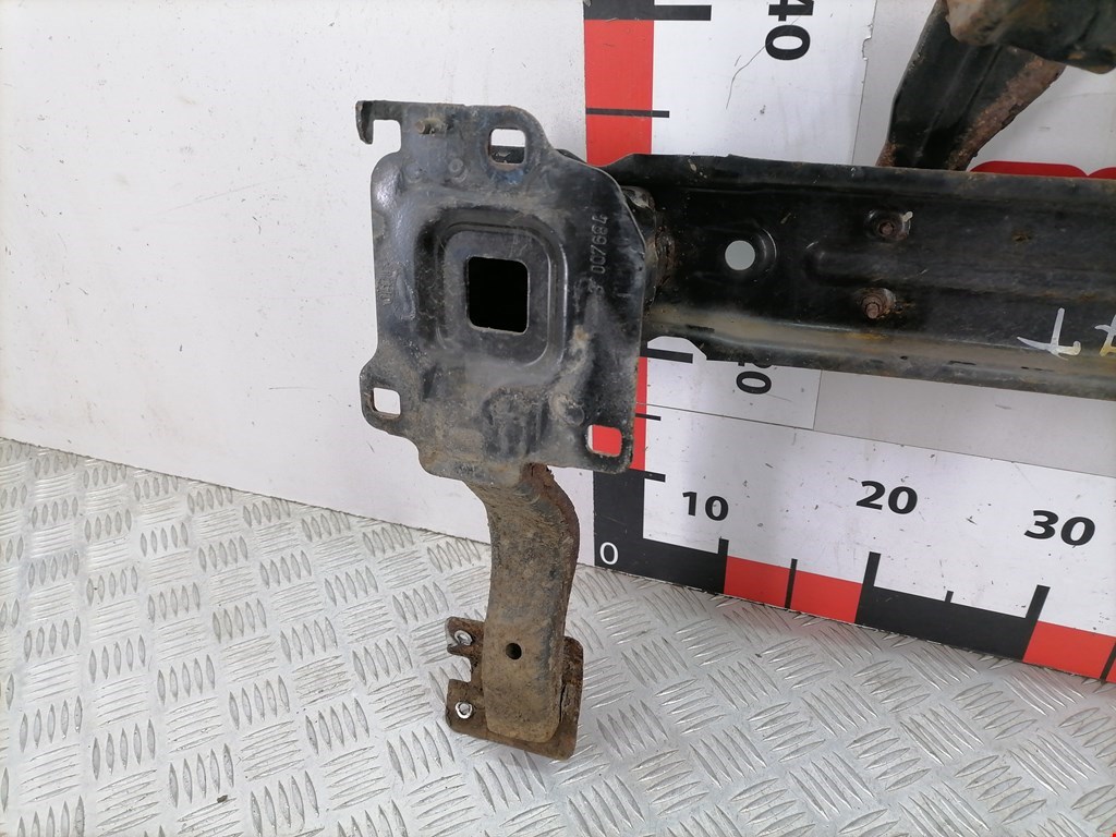 Усилитель переднего бампера (передний) CITROEN C3 2009-2016