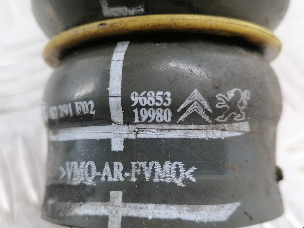 Патрубок интеркулера CITROEN C3 2009-2016