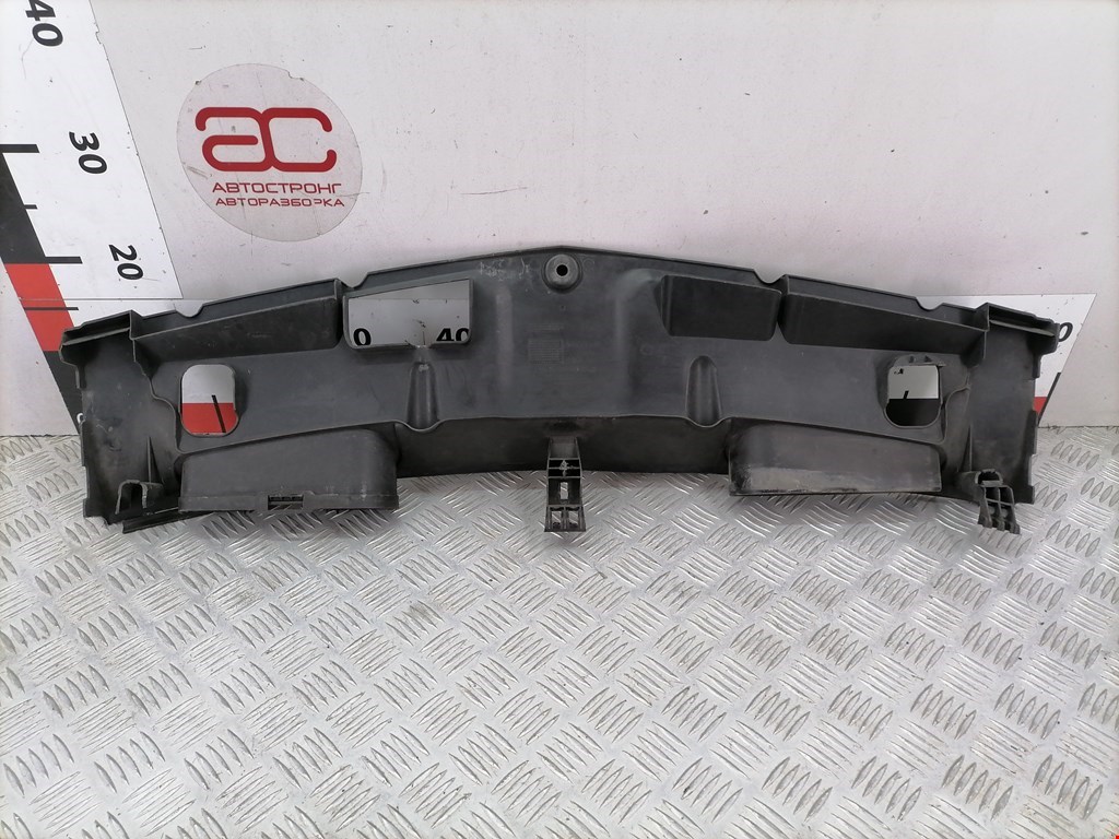 Воздухозаборник (наружный) MERCEDES-BENZ C-Class C-klasse W204 2007-2015