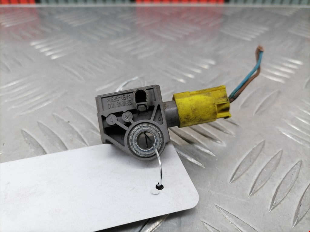 Датчик AIR BAG (подушек безопасности) MERCEDES-BENZ C-Class C-klasse W204 2007-2015