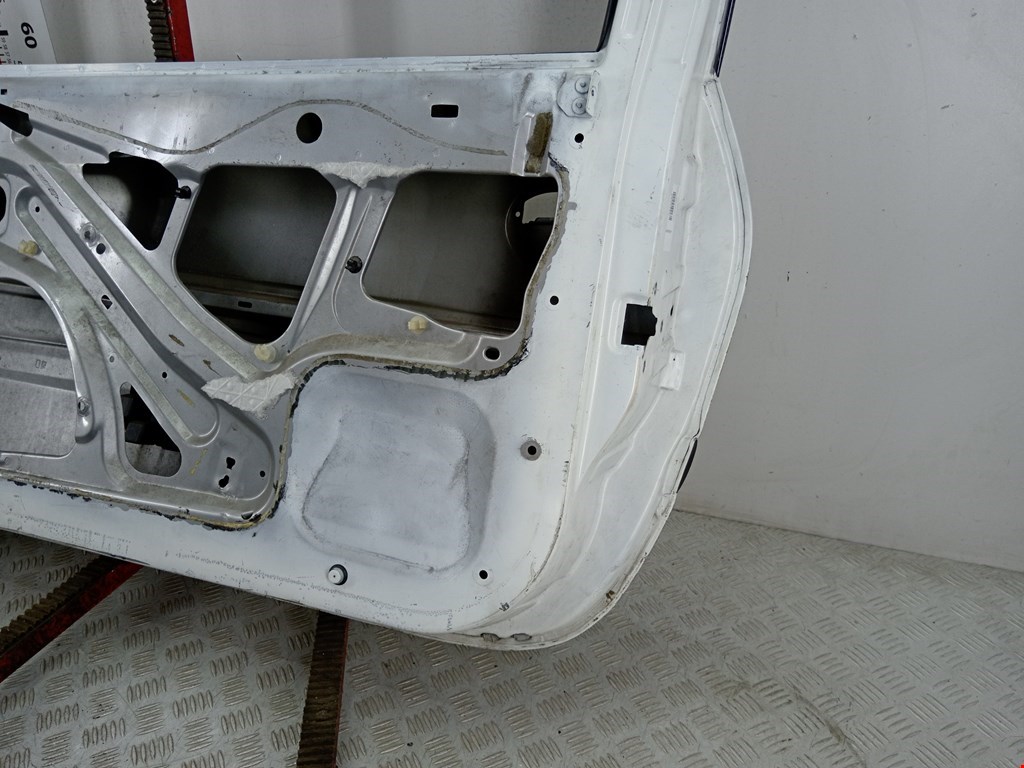 Дверь передняя правая PEUGEOT 206 1998-2012