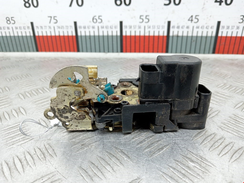 Замок двери передней правой CHEVROLET Aveo T200 2003-2008