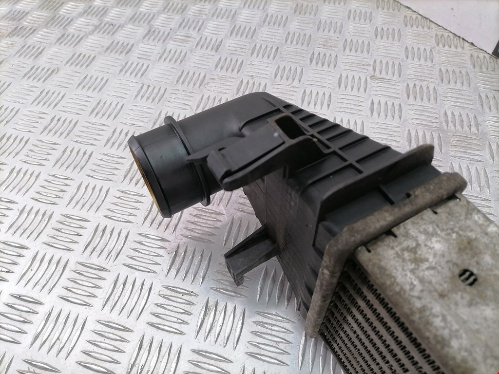 Интеркулер (радиатор интеркулера) MERCEDES-BENZ C-Class C-klasse W204 2007-2015