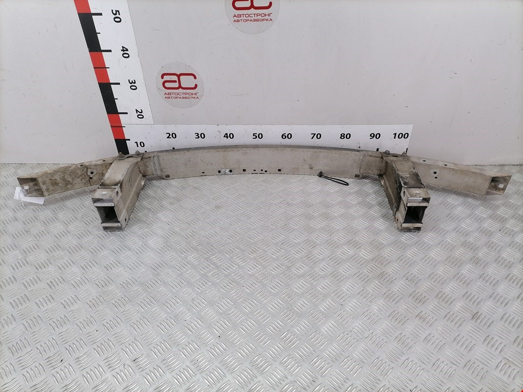 Усилитель переднего бампера (передний) MERCEDES-BENZ C-Class C-klasse W204 2007-2015