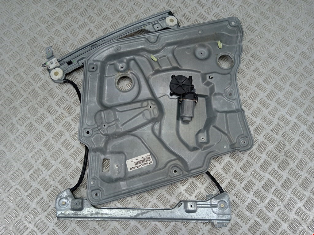 Стеклоподъемник электрический двери передней правой Nissan Primera P12 (2001-2008)