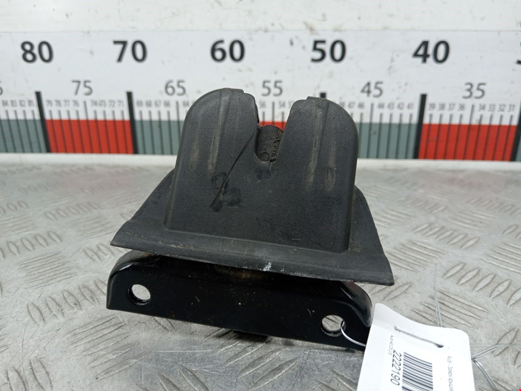 Замок багажника (крышки двери) AUDI A6 C5 1997-2004