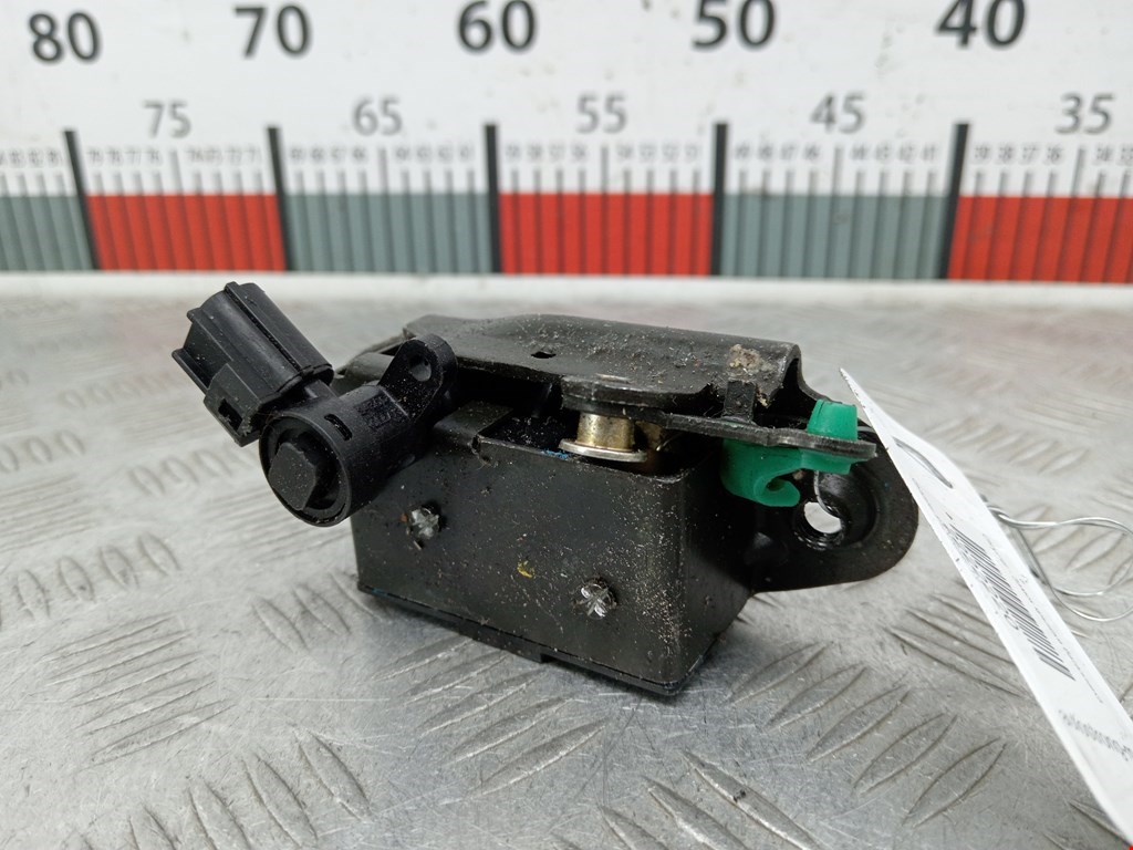 Замок багажника (крышки двери) CHRYSLER PT Cruser 2000-2010