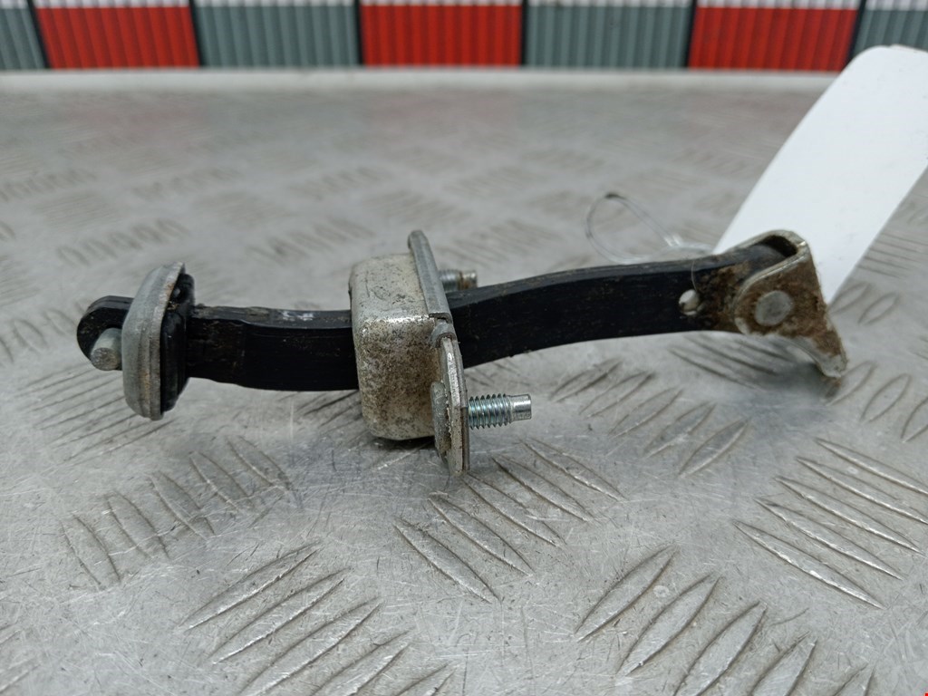 Ограничитель открывания двери SUBARU Forester III 2008-2013