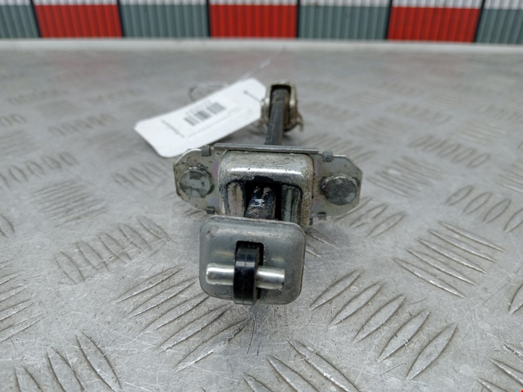 Ограничитель открывания двери SUBARU Forester III 2008-2013