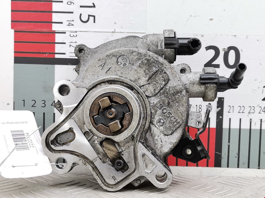 Насос вакуумный Peugeot 607 (1999-2010)