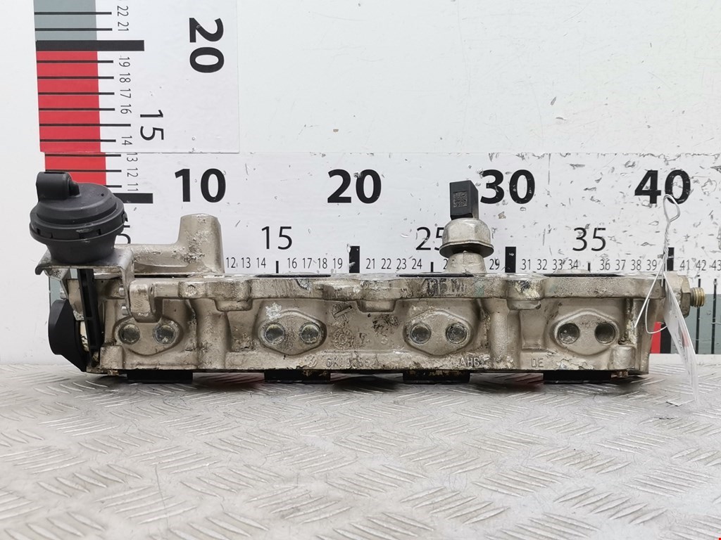 Рампа топливная (рейка) VOLKSWAGEN Jetta V 2005-2011