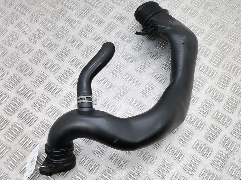 Патрубок воздушного фильтра PEUGEOT 407 2004-2010