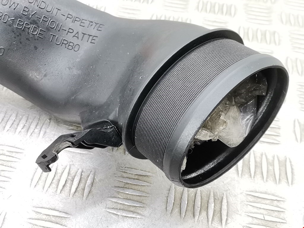 Патрубок воздушного фильтра PEUGEOT 407 2004-2010