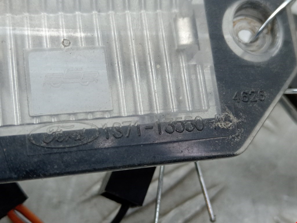 Фонарь подсветки номера FORD Mondeo III 2000-2007