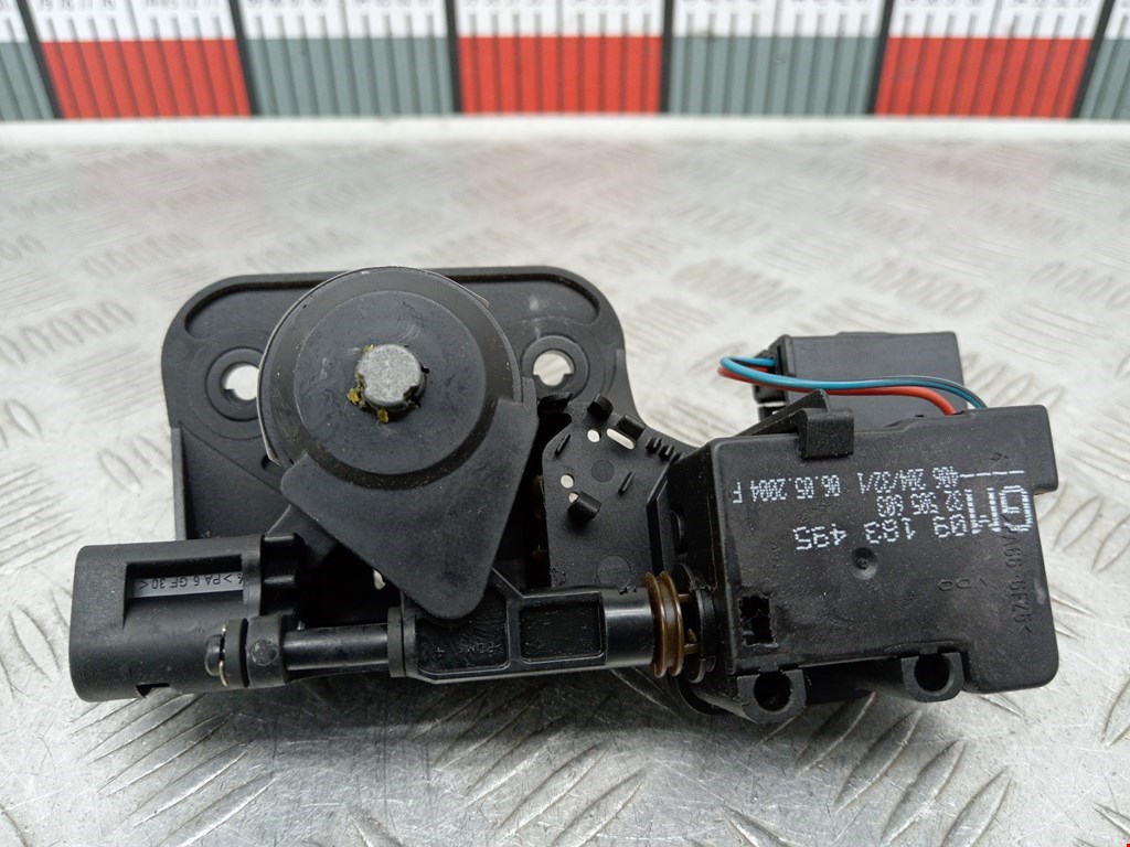 Ручка двери багажника наружная OPEL Meriva A 2003-2010