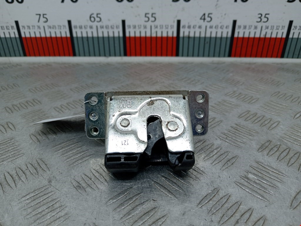 Замок багажника (крышки двери) OPEL Meriva A 2003-2010