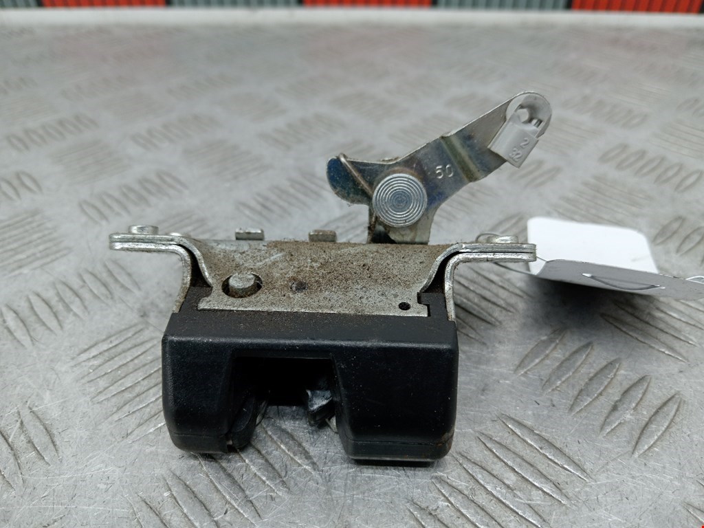 Замок багажника (крышки двери) OPEL Meriva A 2003-2010