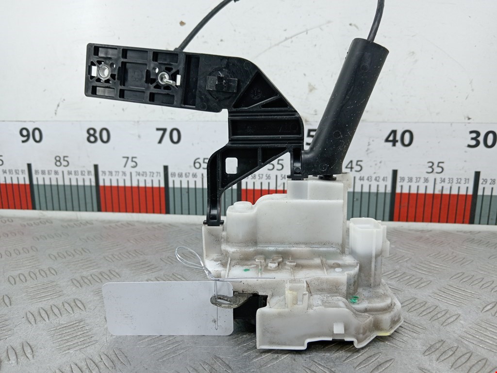 Замок двери передней левой ALFA ROMEO 159 2005-2011