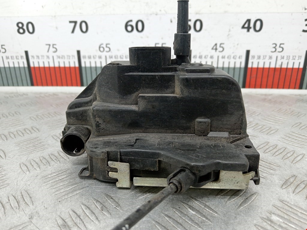 Замок двери передней правой NISSAN Primera P12 2002-2008