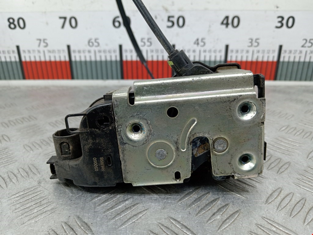 Замок двери передней правой NISSAN Primera P12 2002-2008