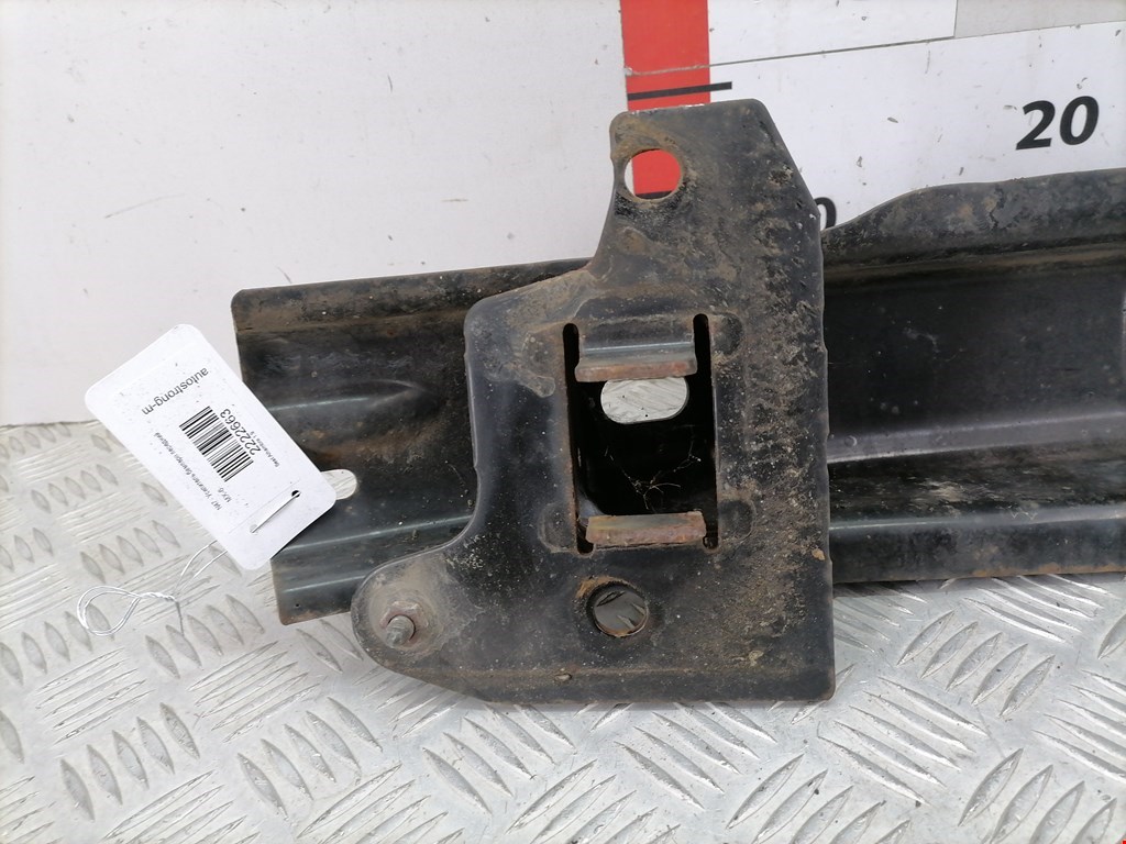 Усилитель переднего бампера (передний) SEAT Alhambra 1996-2010