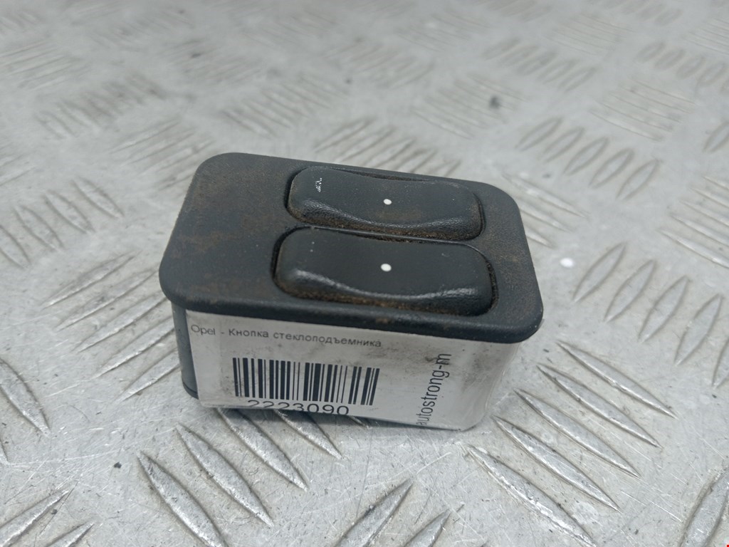 Кнопка стеклоподъемника OPEL Combo C 2001-2011