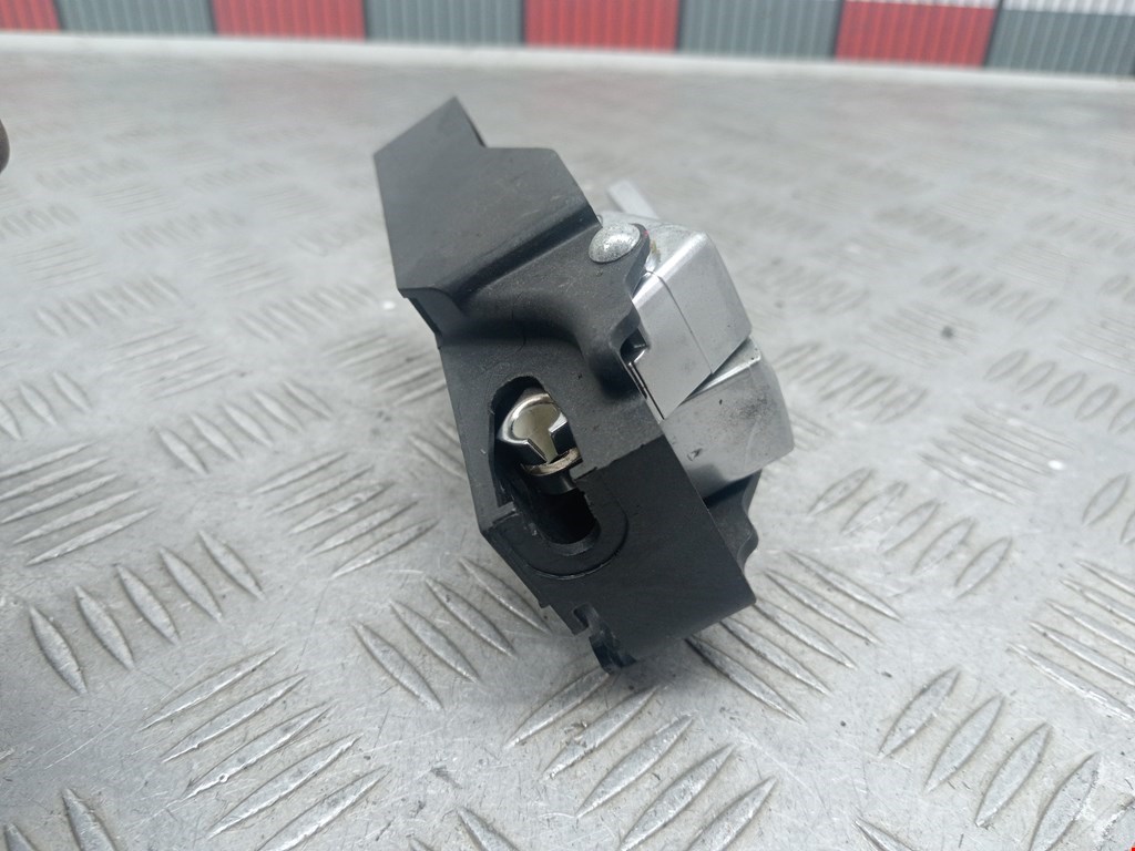 Ручка дверная передняя внутренняя левая FORD C-MAX 2003-2010