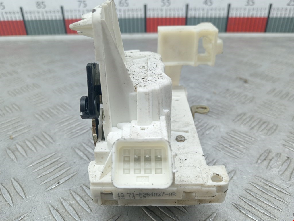 Замок двери задней левой FORD Mondeo III 2000-2007