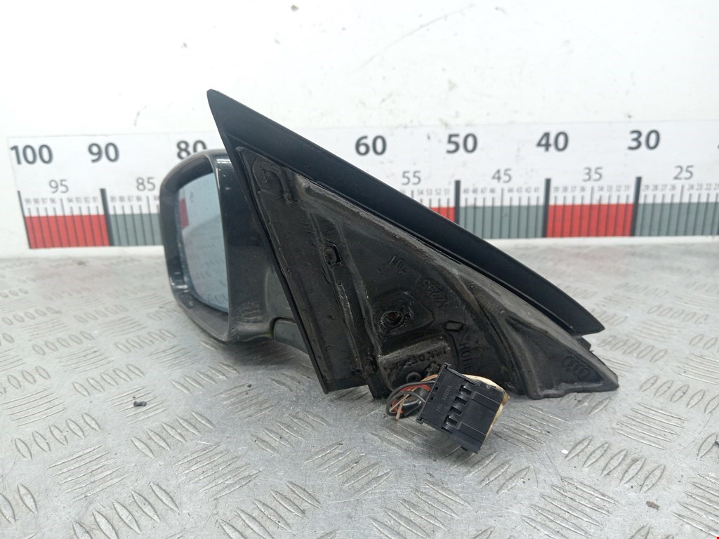 Зеркало левое AUDI A6 C5 1997-2004