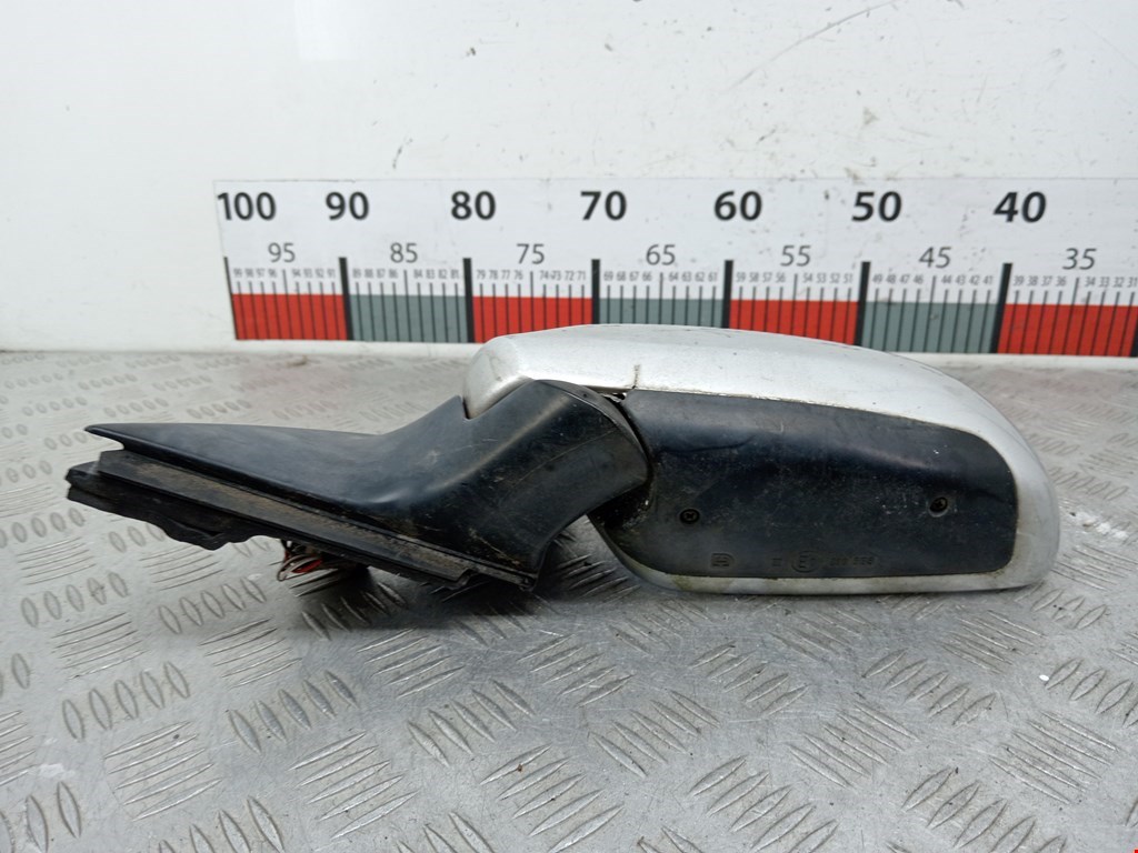 Зеркало левое AUDI A6 C5 1997-2004