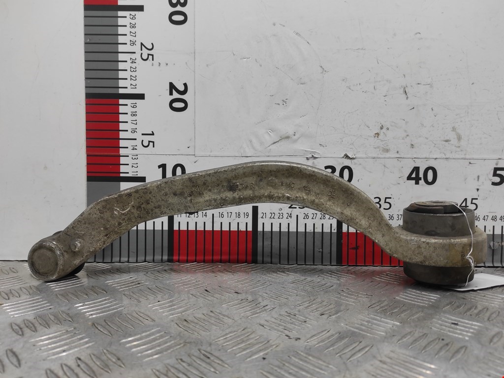 Рычаг передний правый AUDI A4 B6 2001-2005