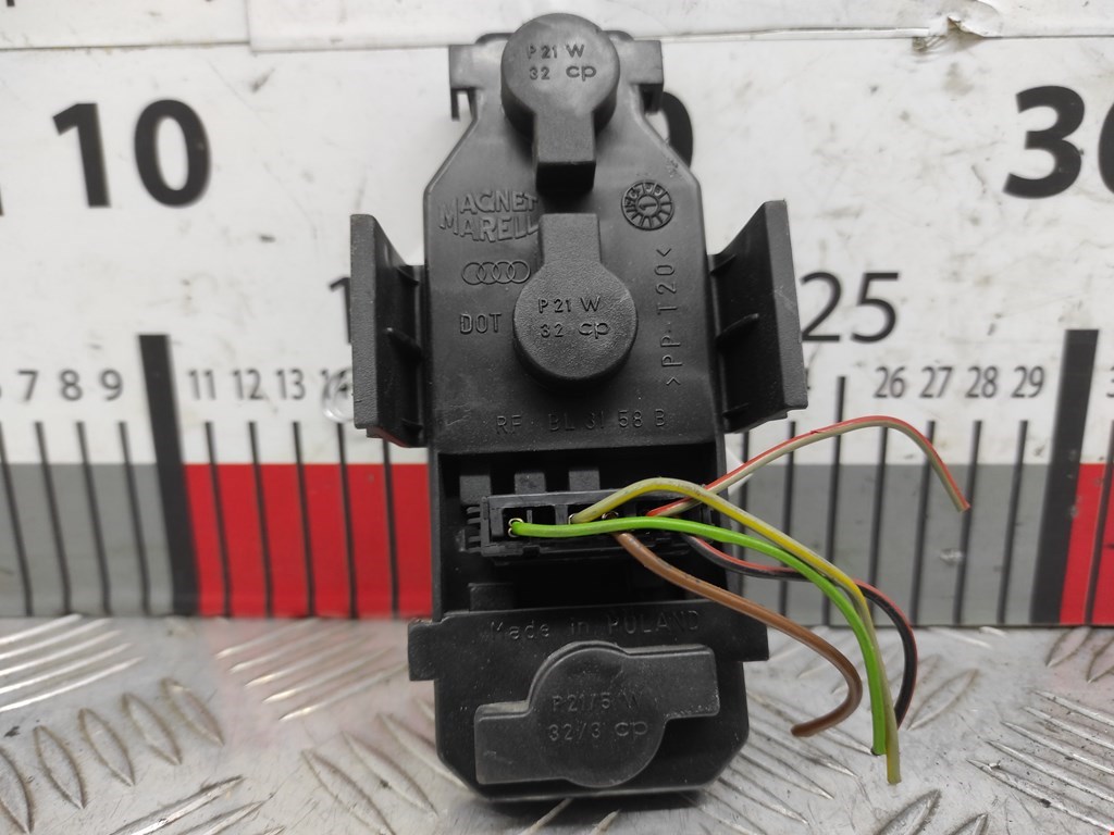 Фонарь задний правый AUDI A6 C5 1997-2004