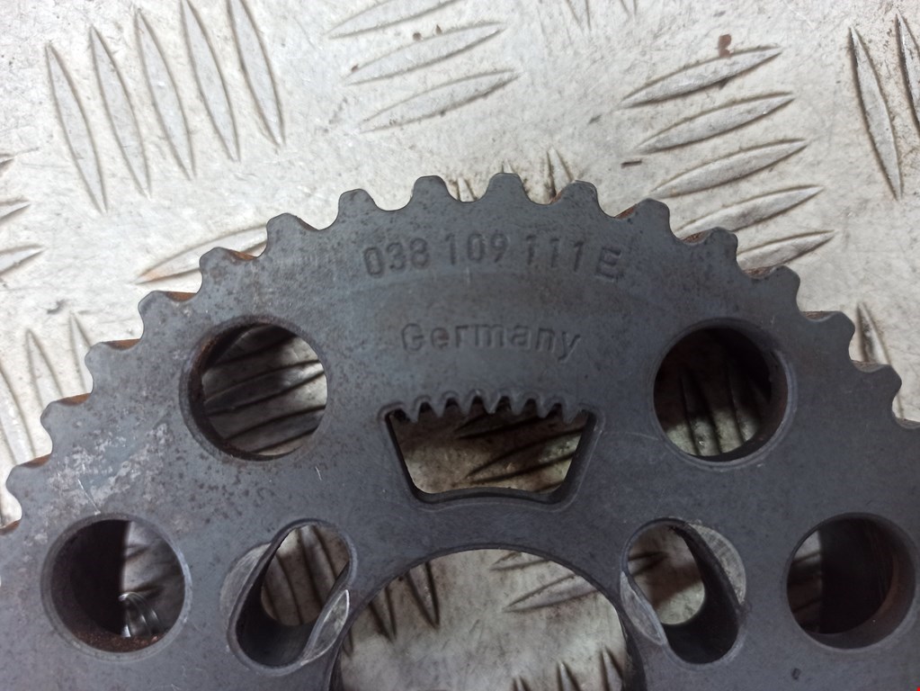 Шестерня (шкив) распредвала DODGE Caliber 2006-2011