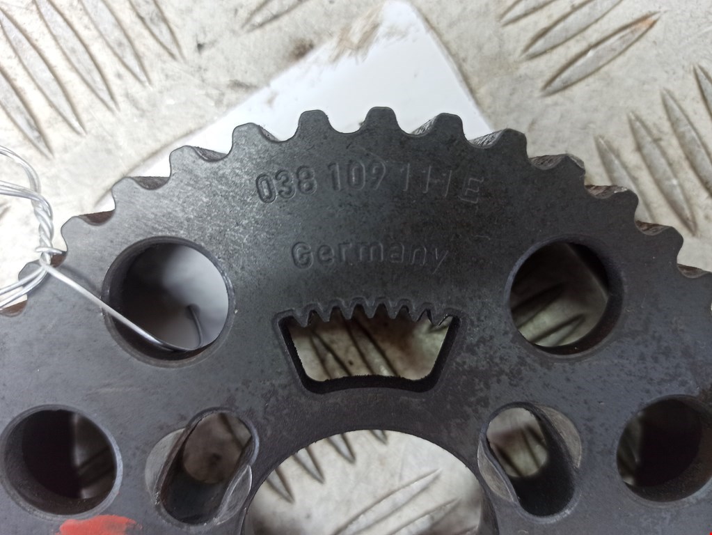 Шестерня (шкив) распредвала DODGE Caliber 2006-2011