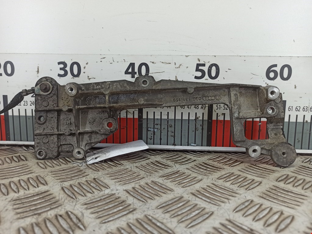 Кронштейн (крепление) радиатора DODGE Caliber 2006-2011